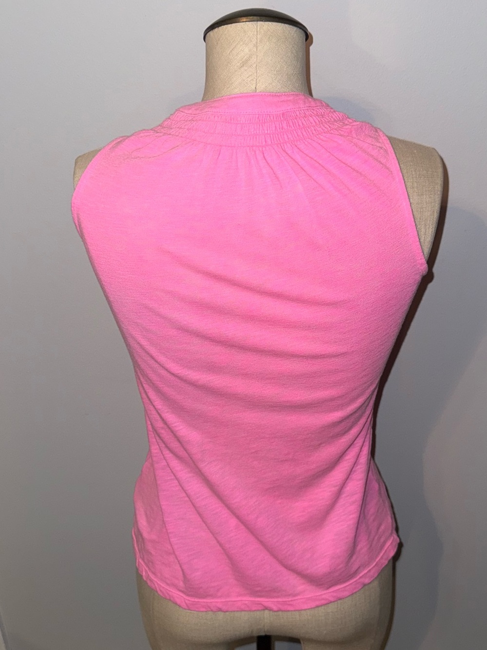 Lilly Pulitzer Pink Buttoned Top Size XXS - Picture 3 of 8
